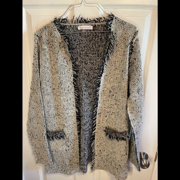 Keren hart navy blue cardigan sweater sz M - Picture 1 of 5